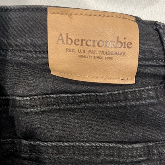 Abercrombie kids skinny jeans. Size 13/14 regular. - Picture 2 of 3